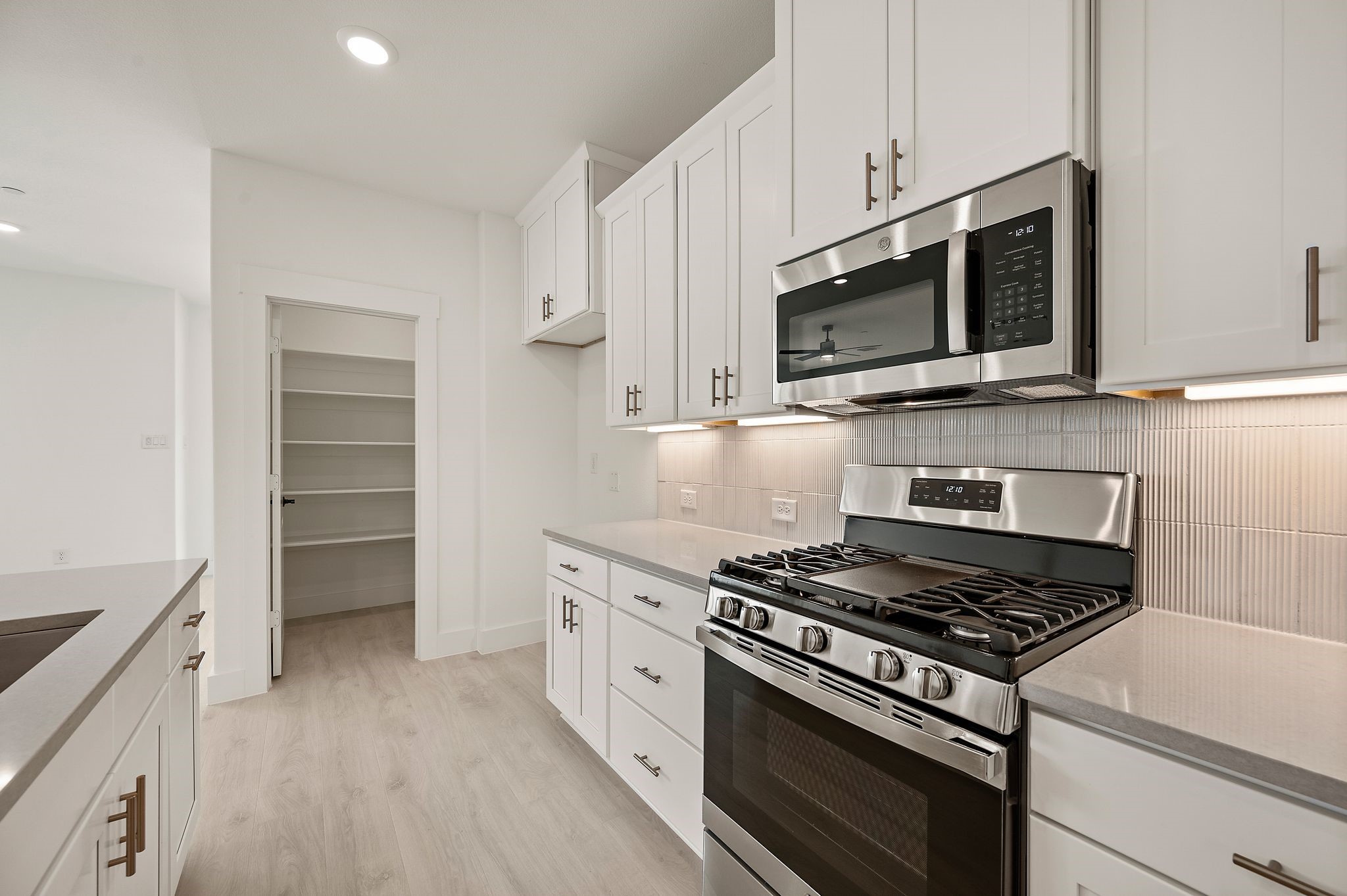 2628 Red Tailed Hawk Lane