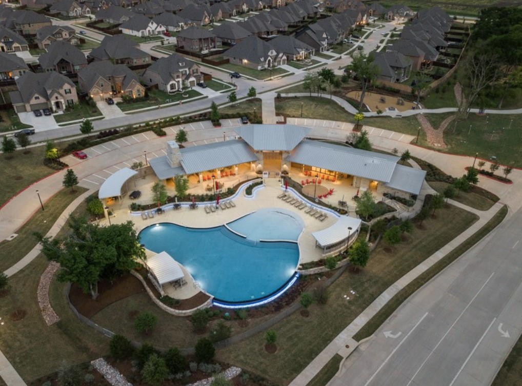 2628 Red Tailed Hawk Lane