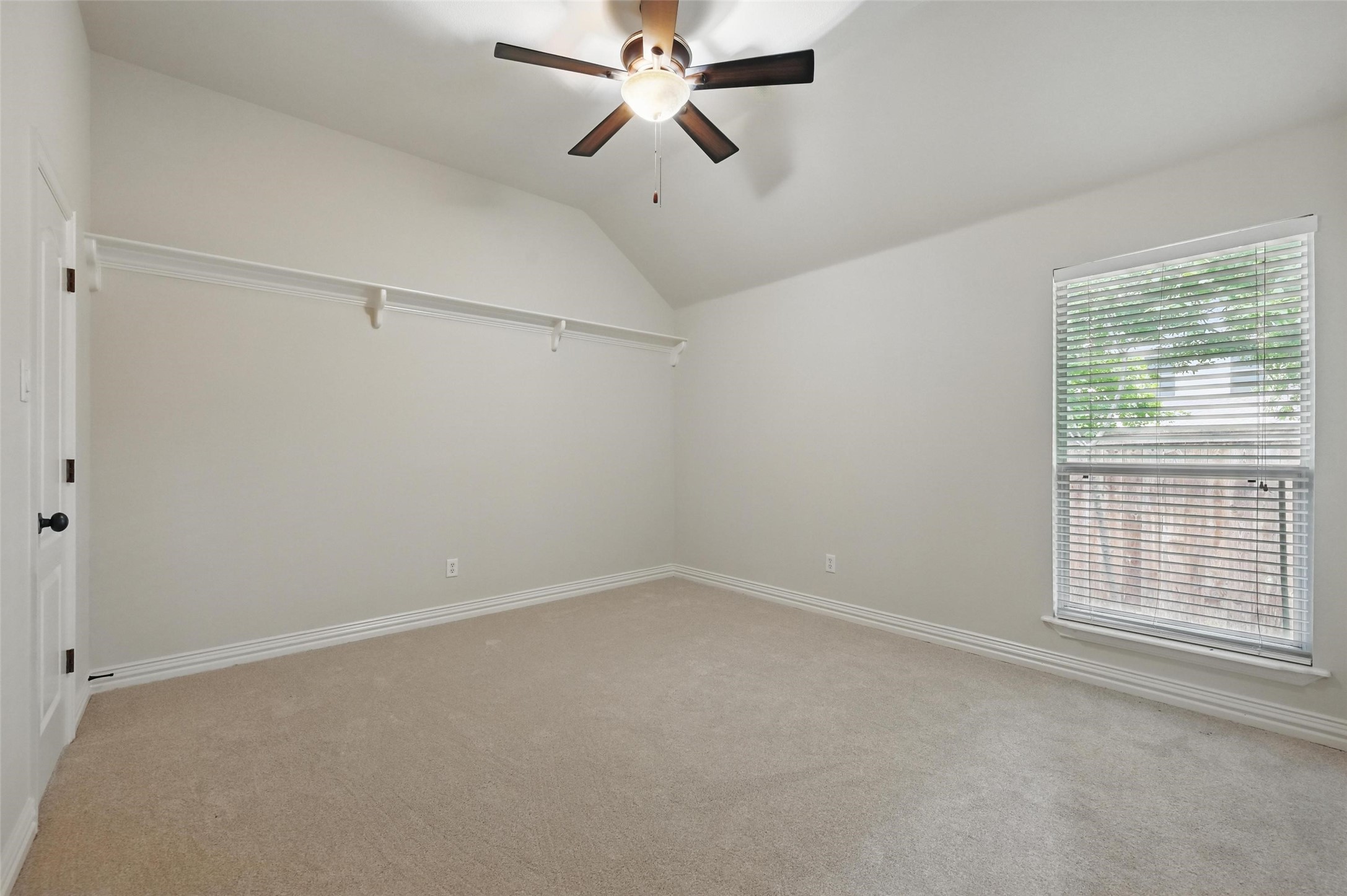 1001 Niagara Falls Drive