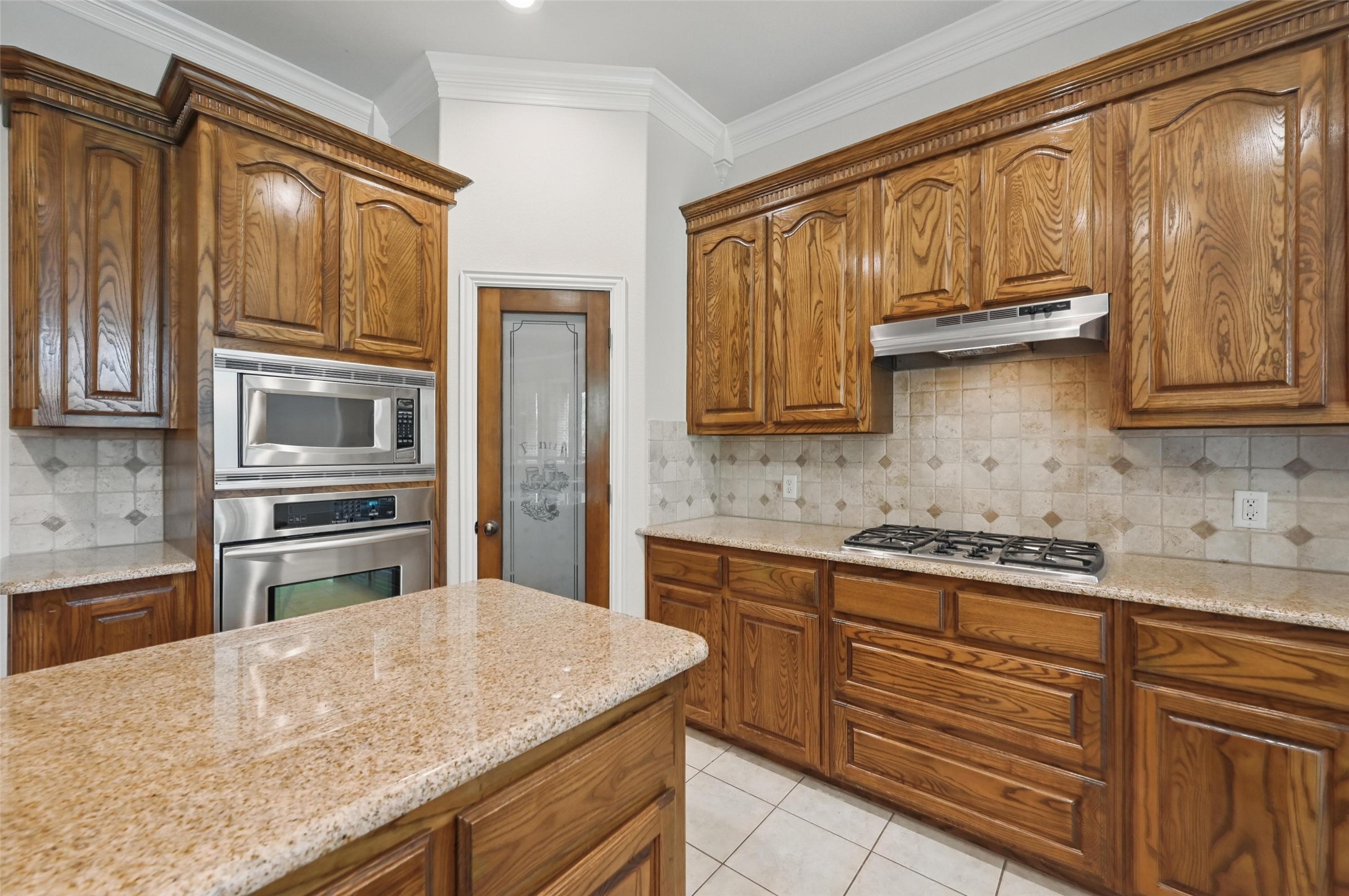 1001 Niagara Falls Drive