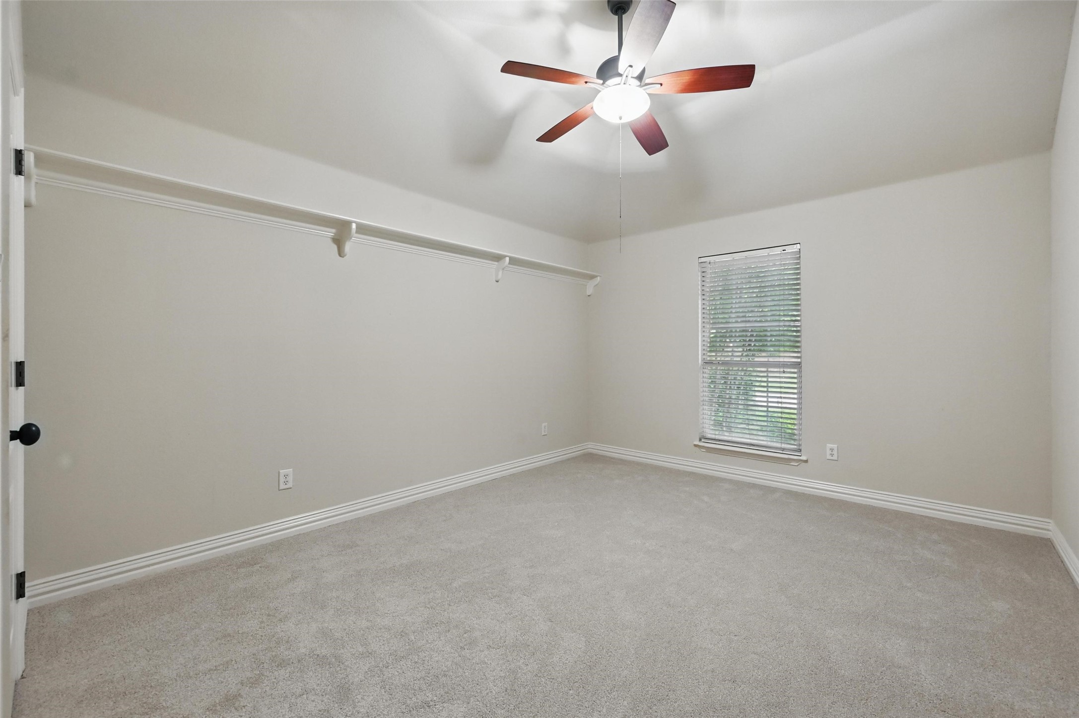 1001 Niagara Falls Drive