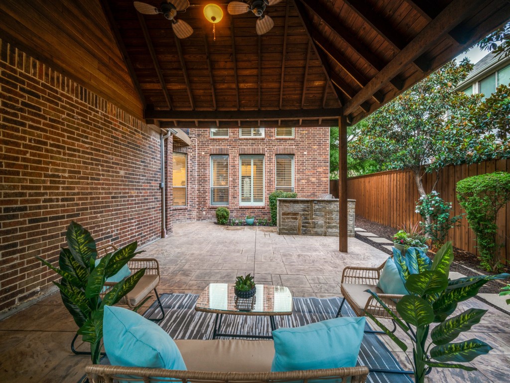 2111 Arches Park Drive