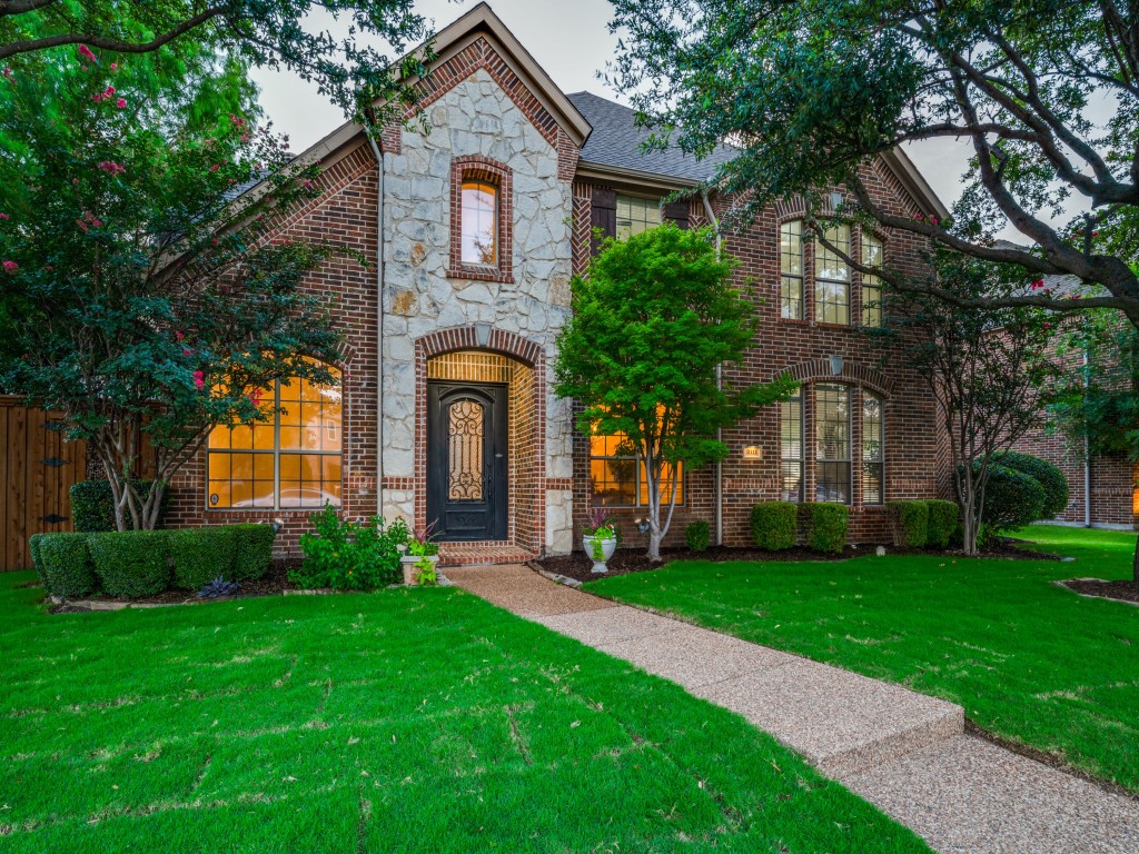 2111 Arches Park Drive