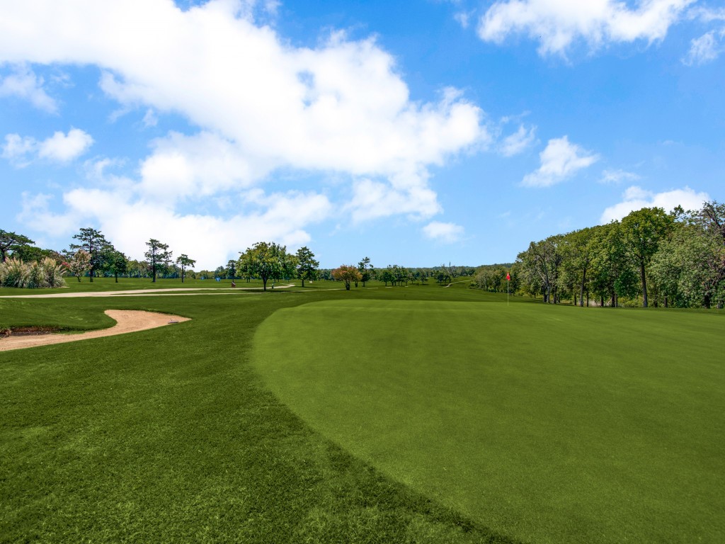 2164 Tanglewood Boulevard 207