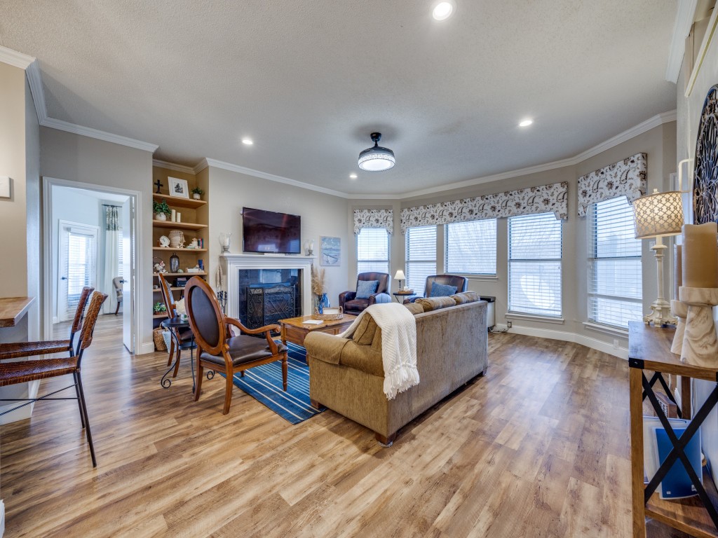 2164 Tanglewood Boulevard 207