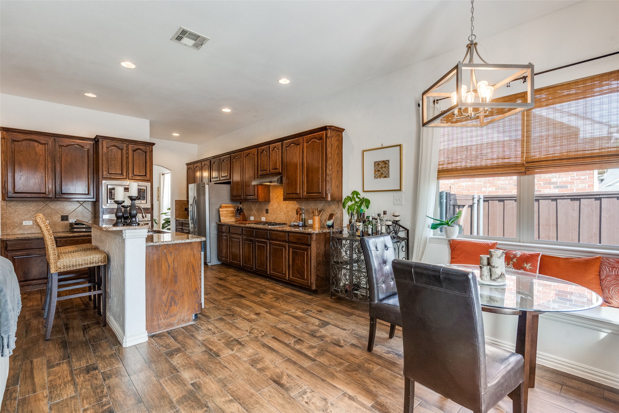 1604 Creek Crest Drive