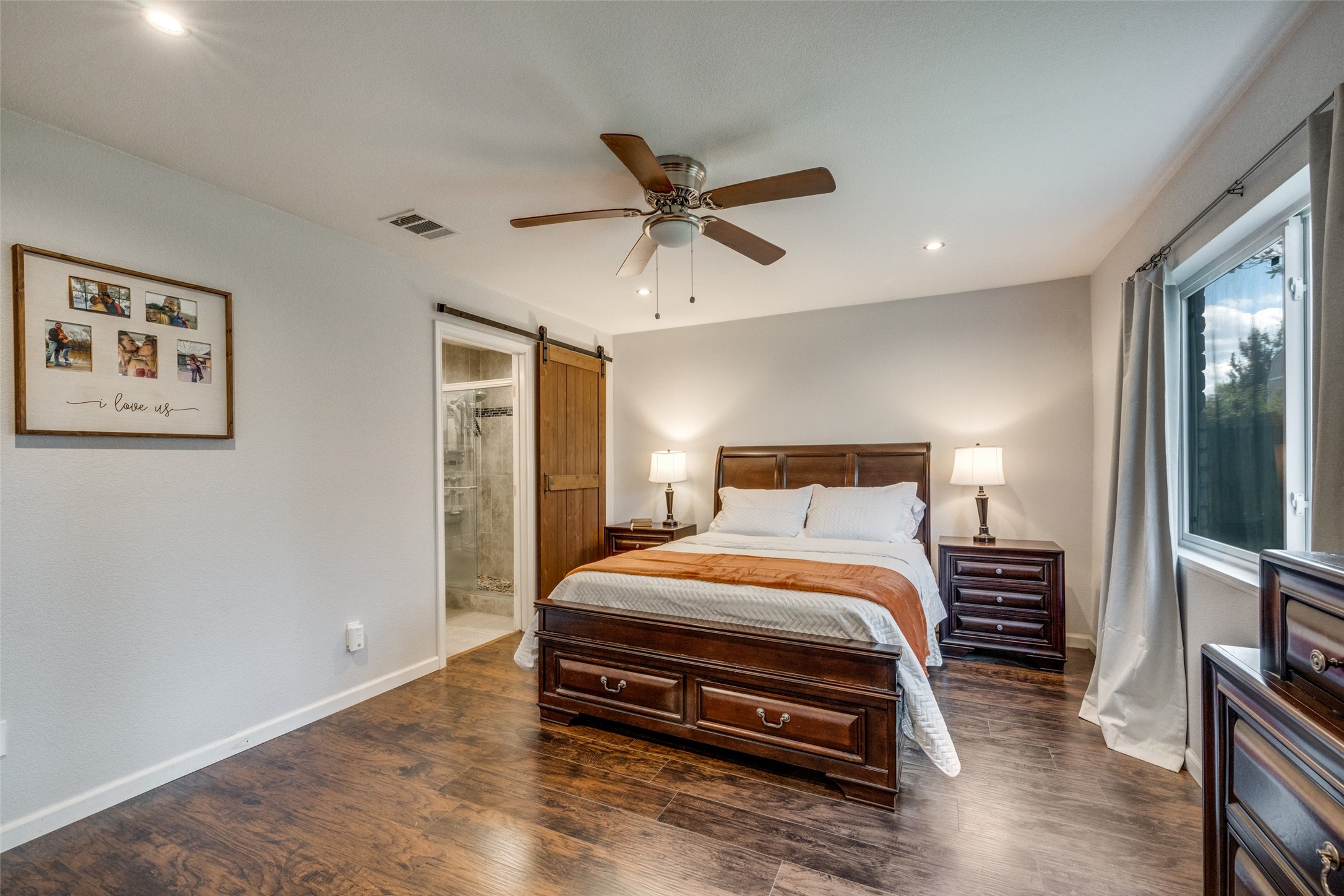 2602 Meadowview Drive