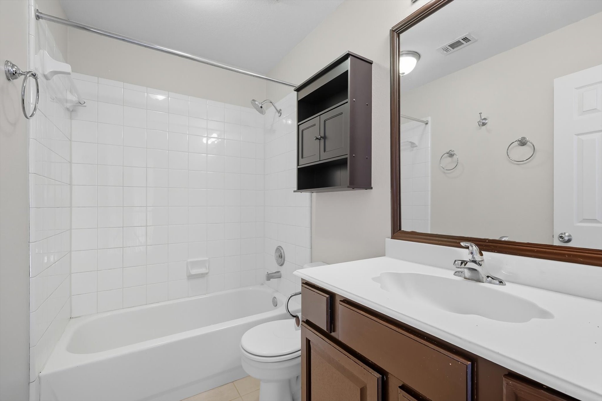 2499 Streamside Court