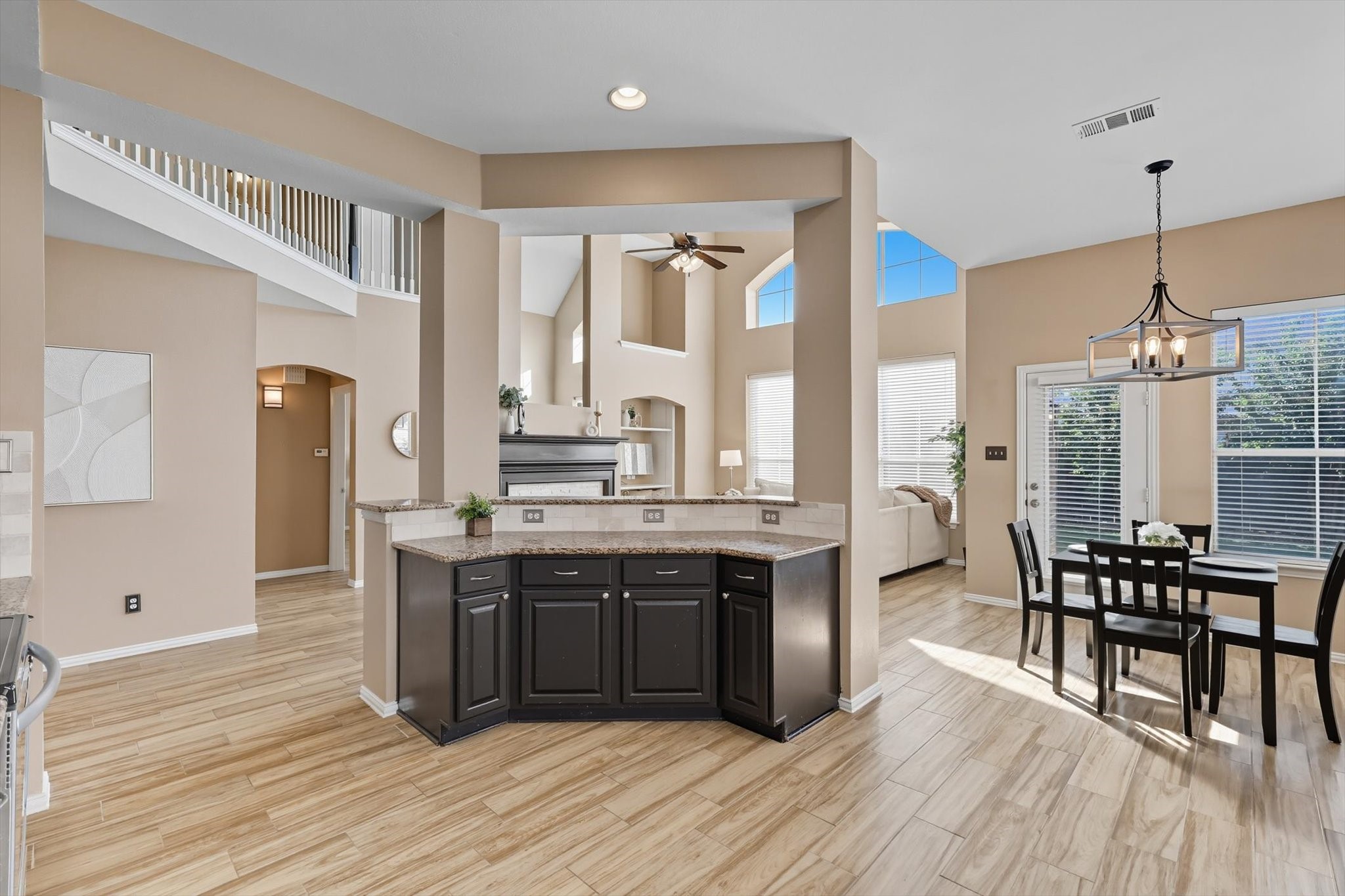 2499 Streamside Court