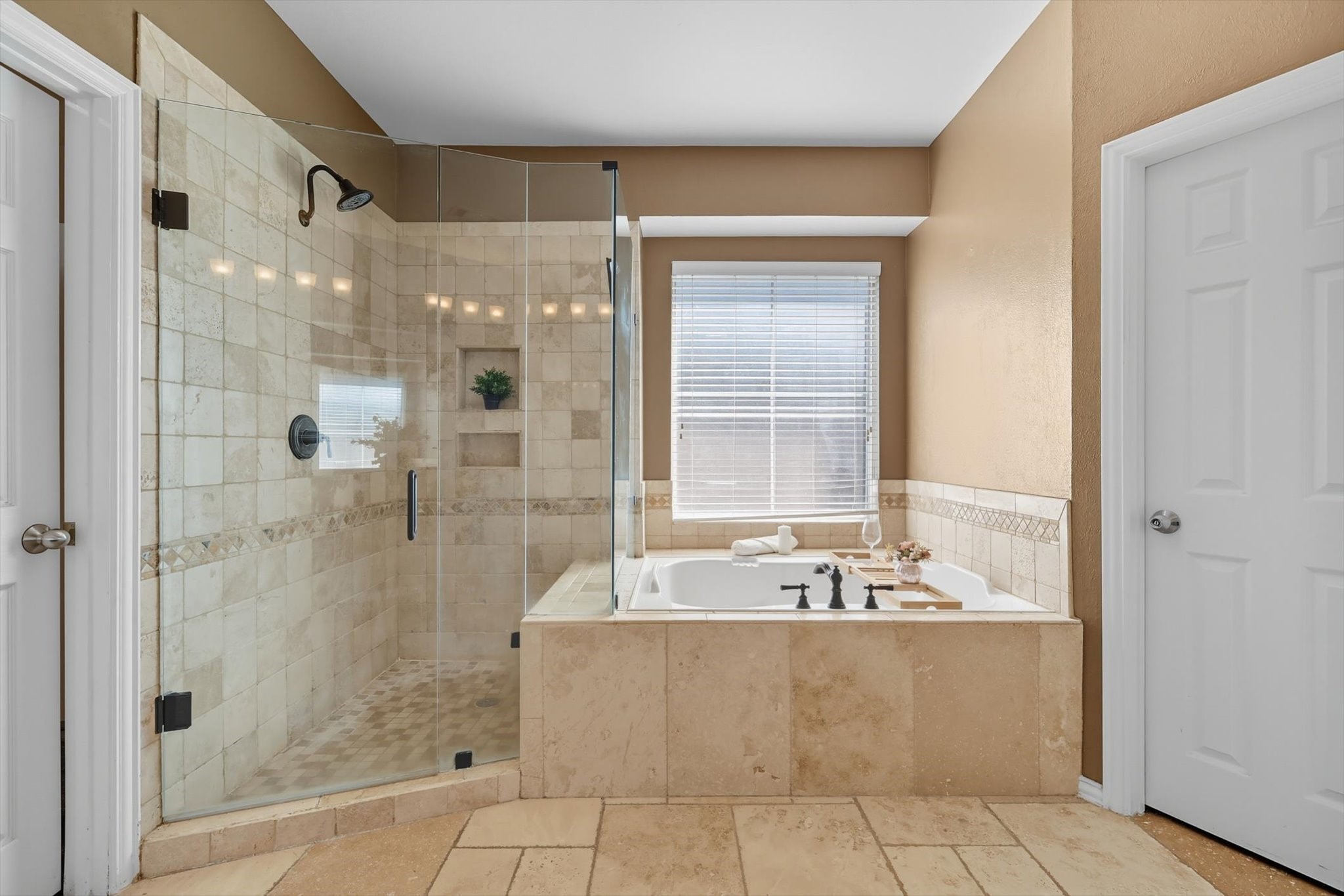 2499 Streamside Court