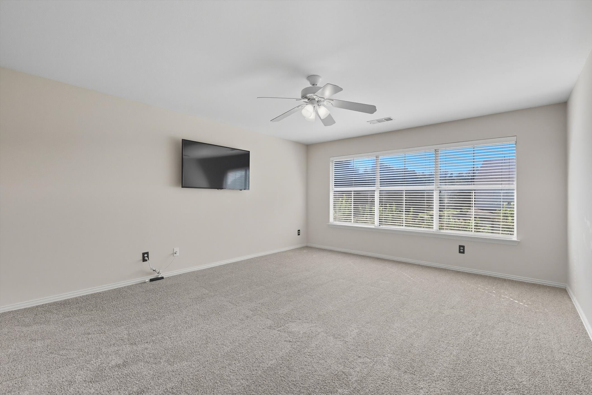 2499 Streamside Court