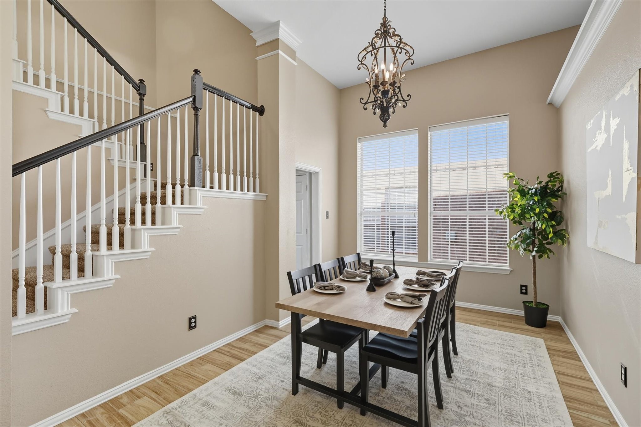 2499 Streamside Court