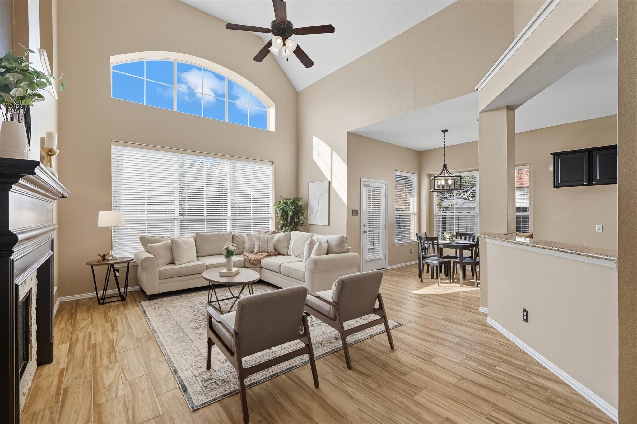 2499 Streamside Court