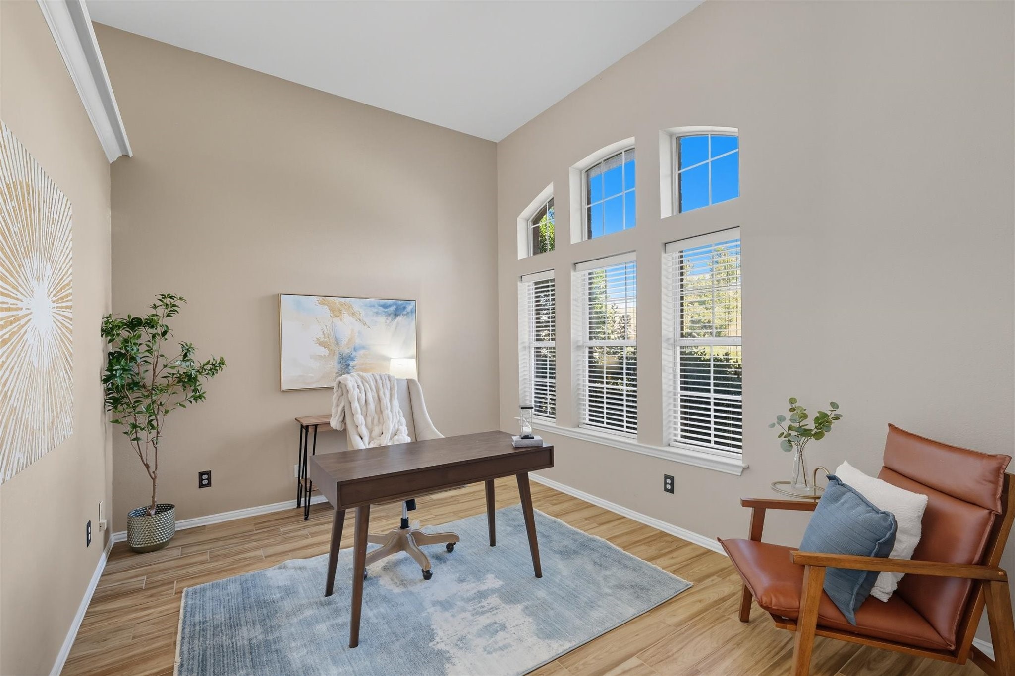 2499 Streamside Court