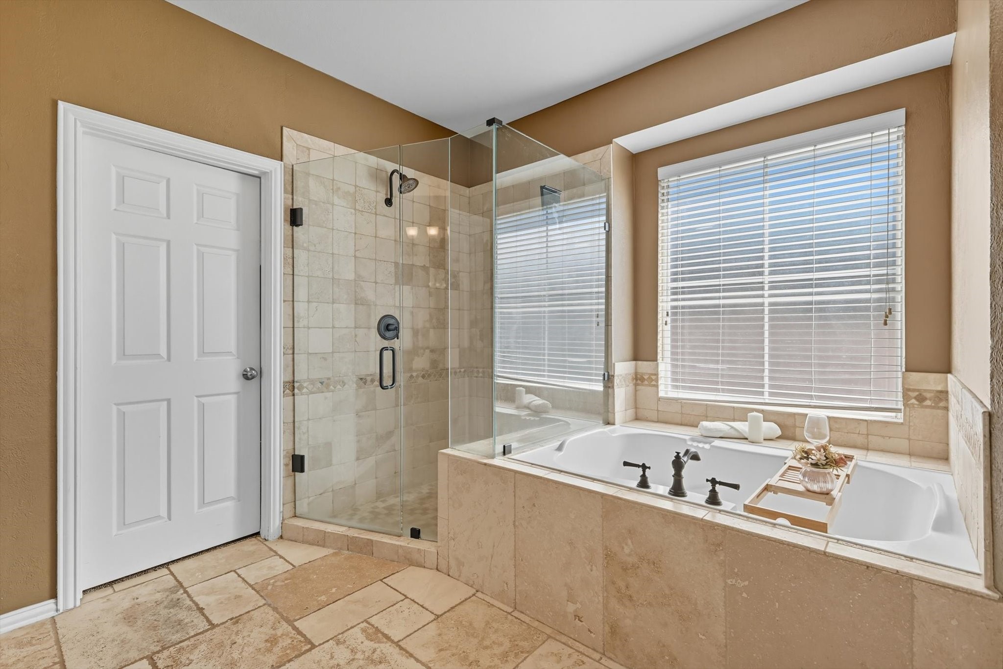 2499 Streamside Court