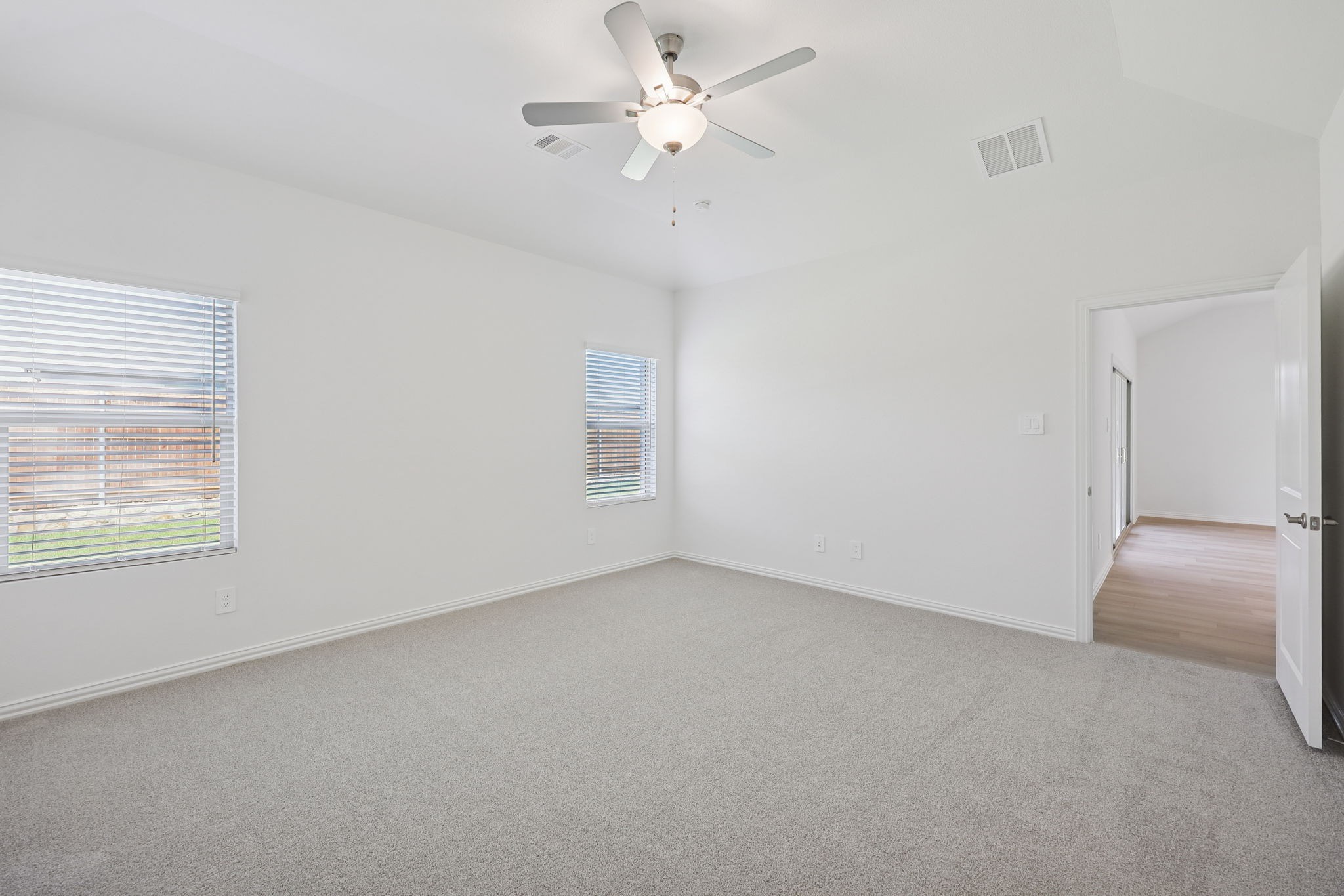 2704 Grand Canyon Street