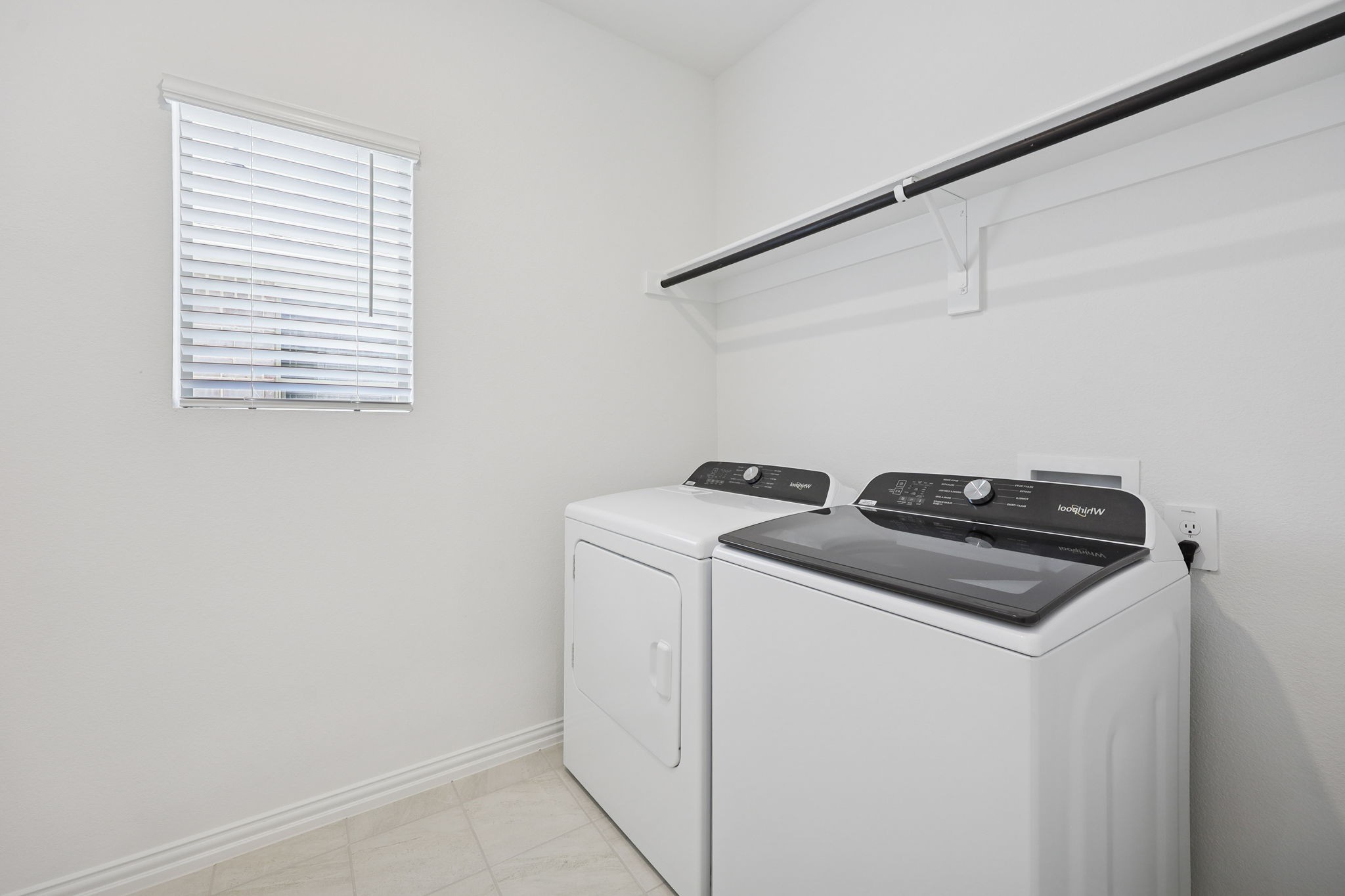 2704 Grand Canyon Street