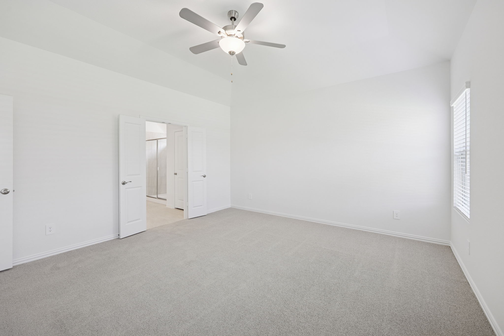 2704 Grand Canyon Street