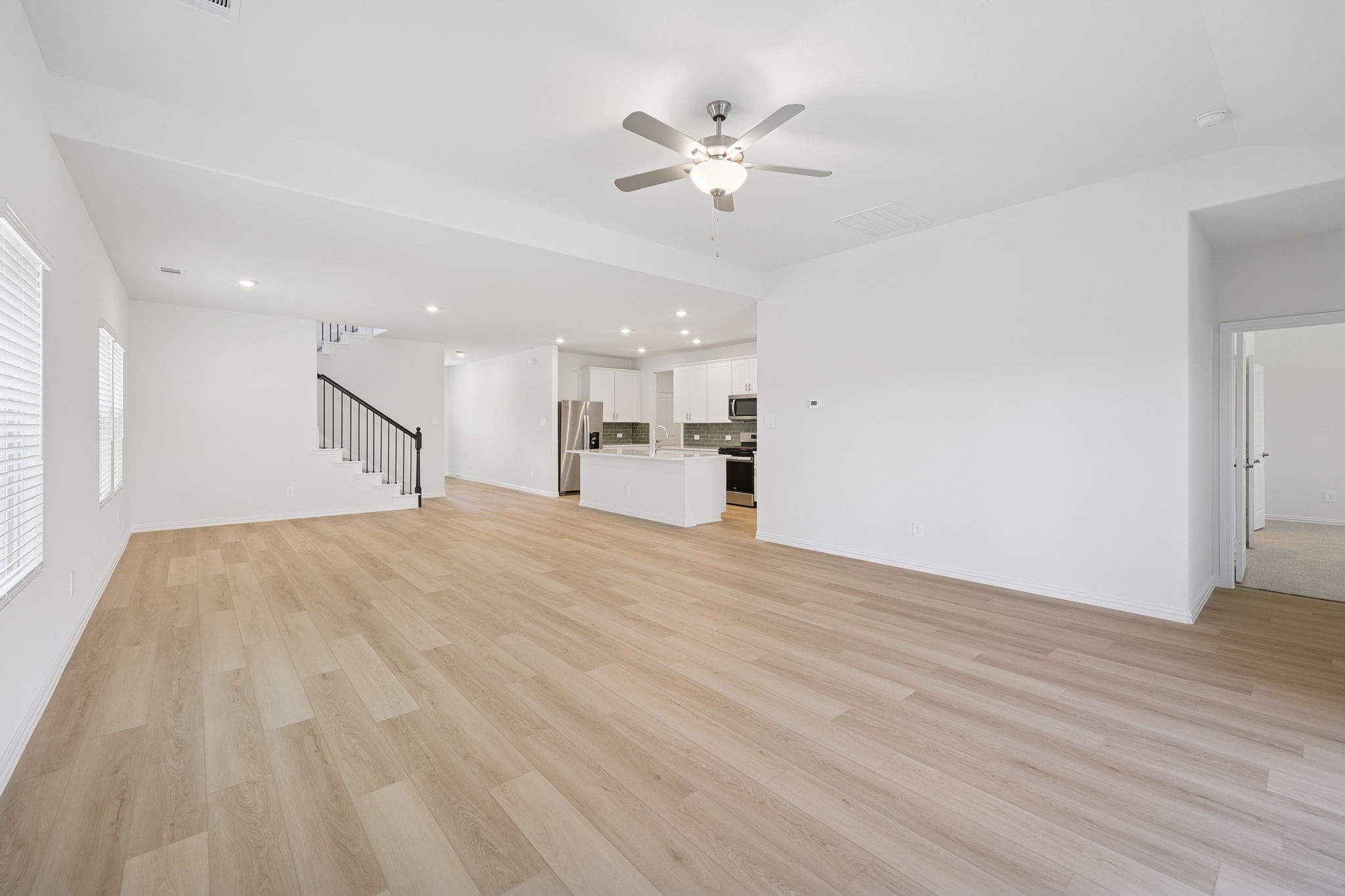 2704 Grand Canyon Street