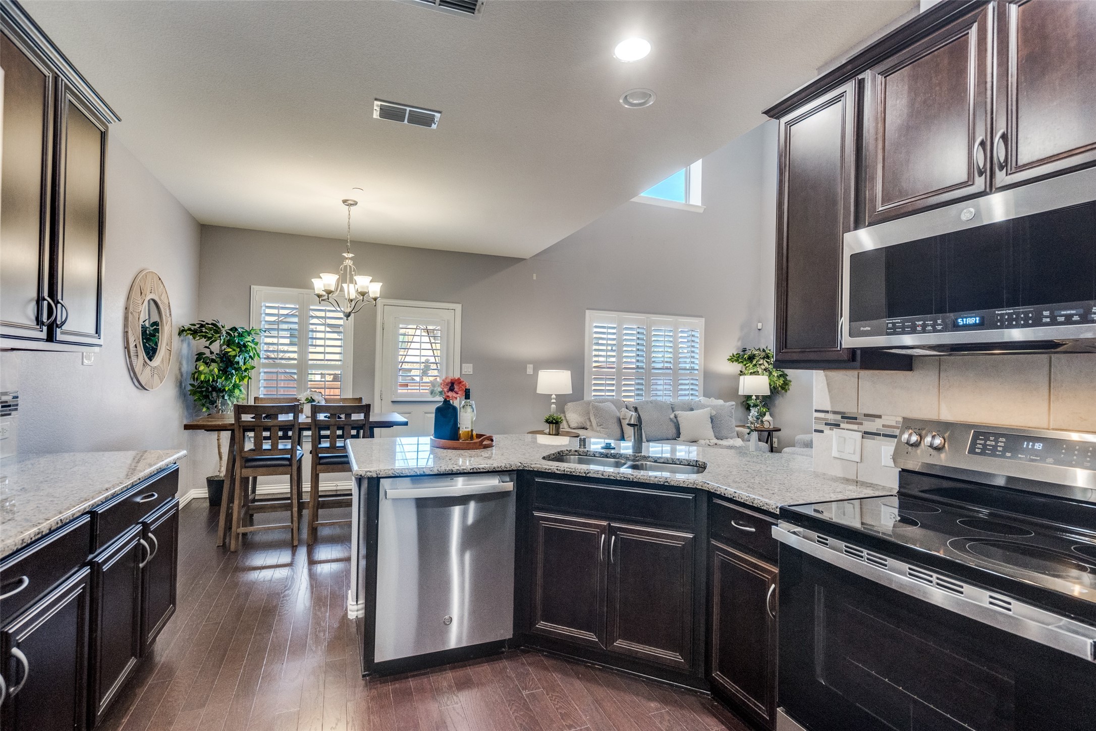 6517 Federal Hall Street