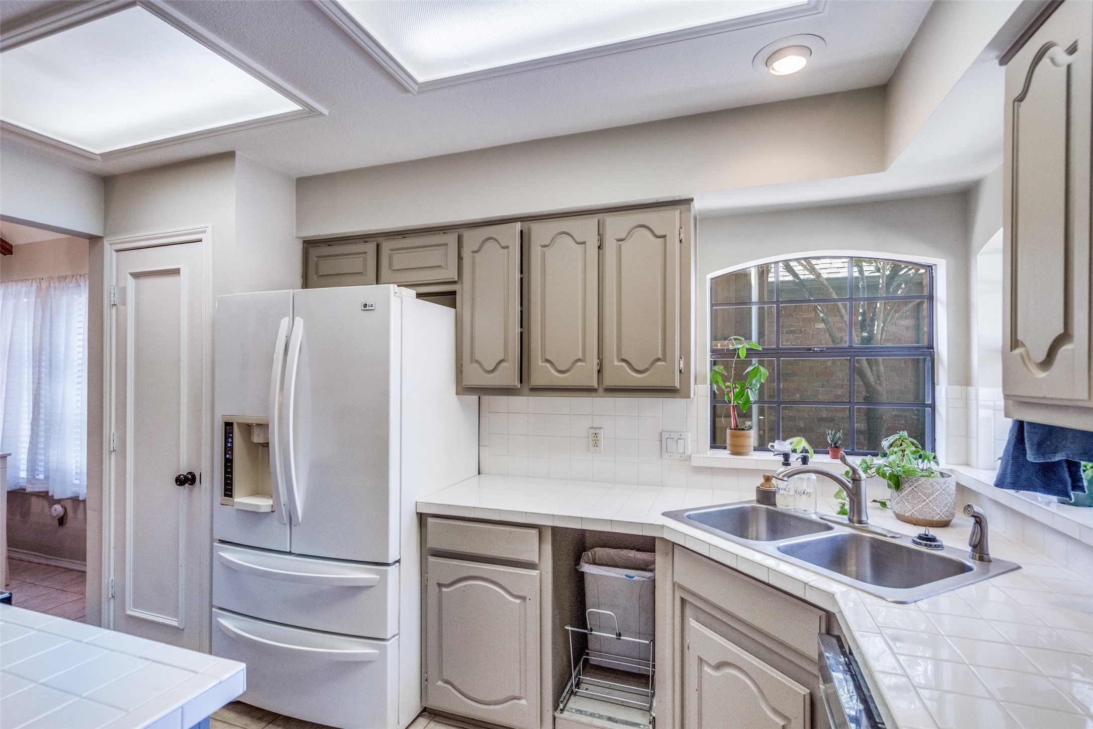 1520 Sugar Creek Drive