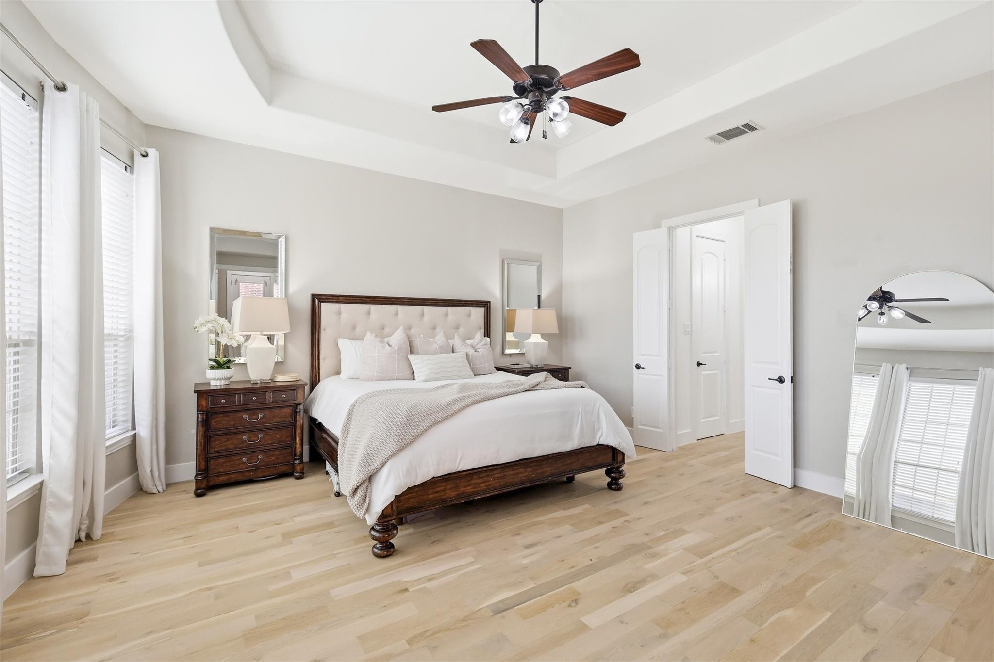 2911 Reynolds Lane