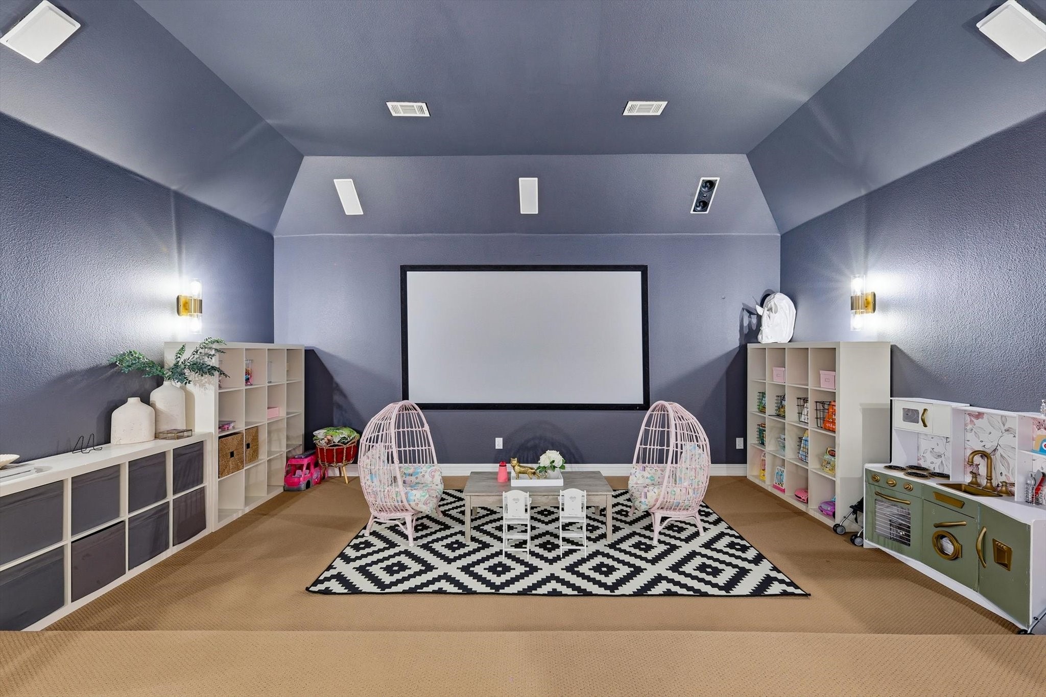 2911 Reynolds Lane