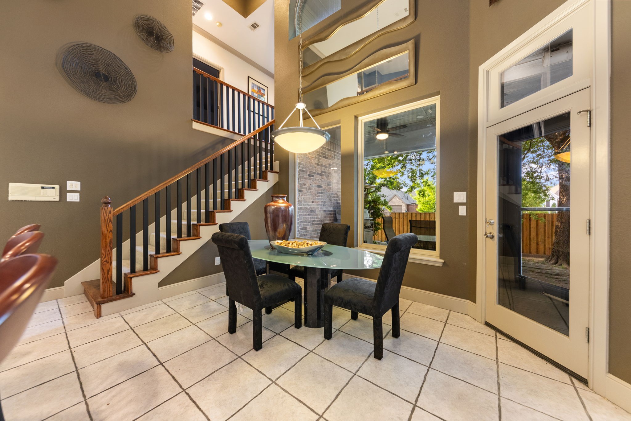 9121 Thornridge Drive