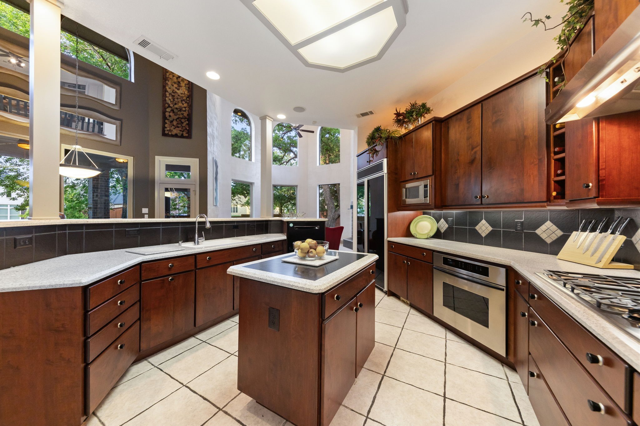 9121 Thornridge Drive