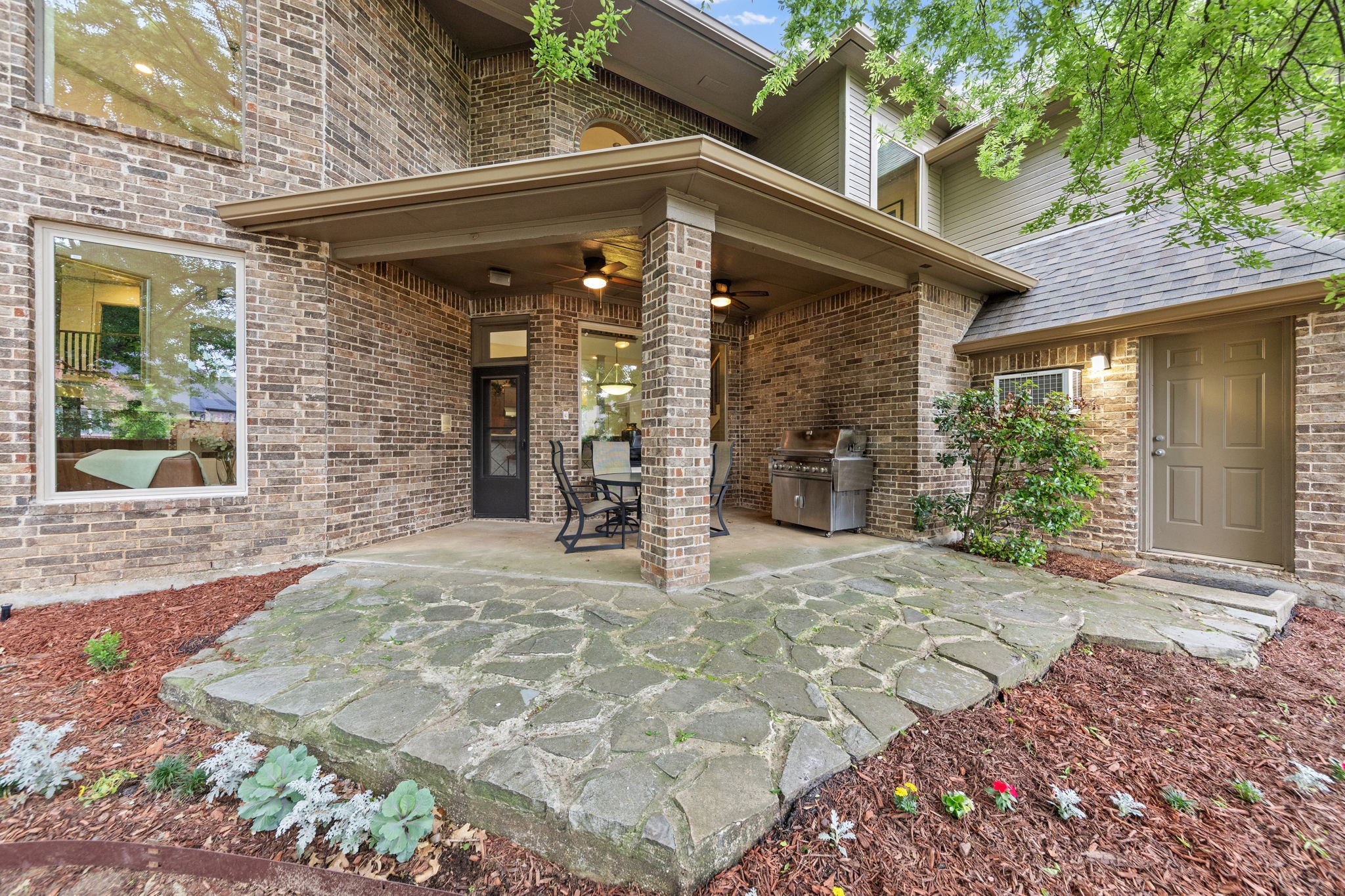 9121 Thornridge Drive