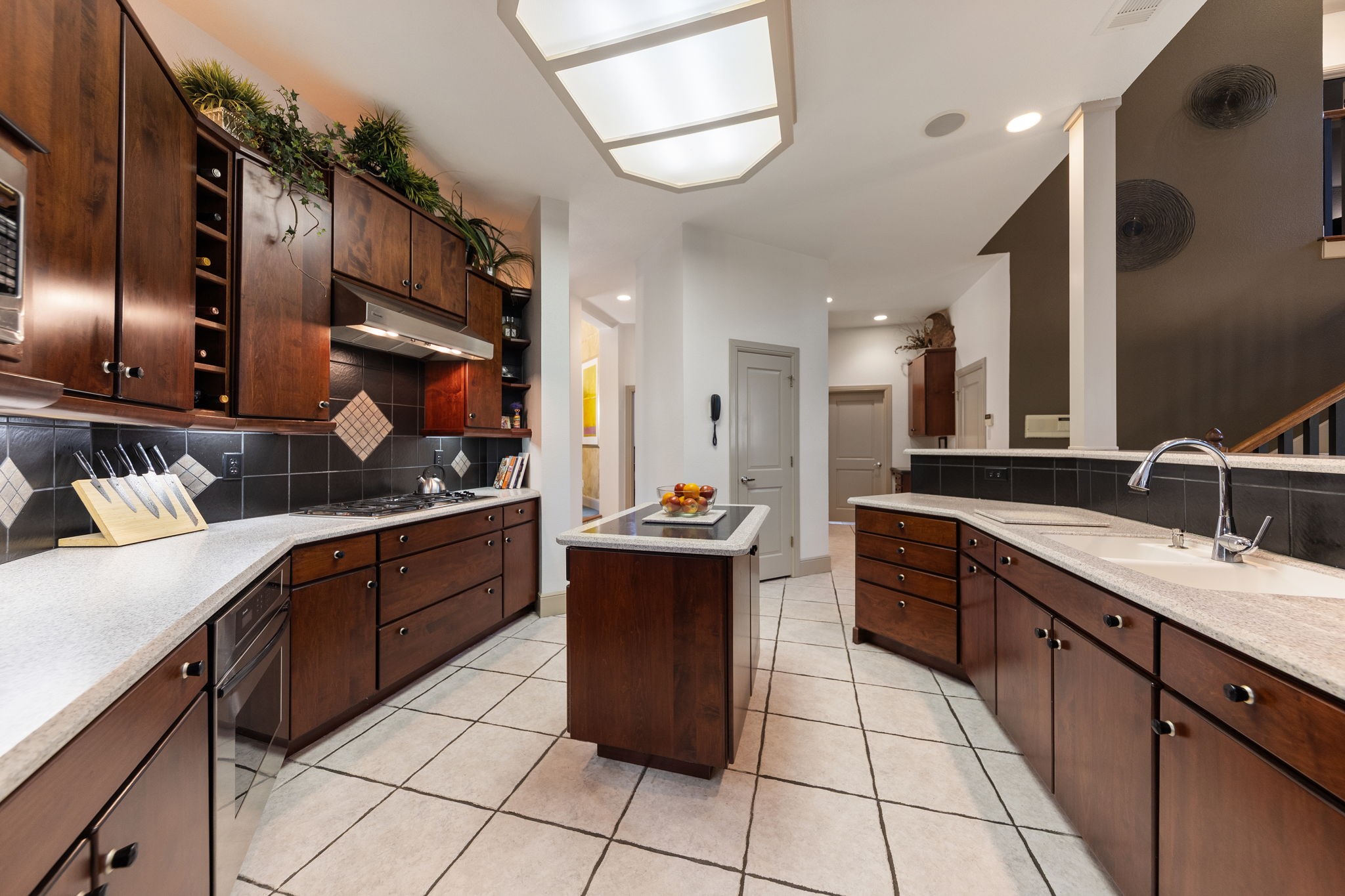 9121 Thornridge Drive