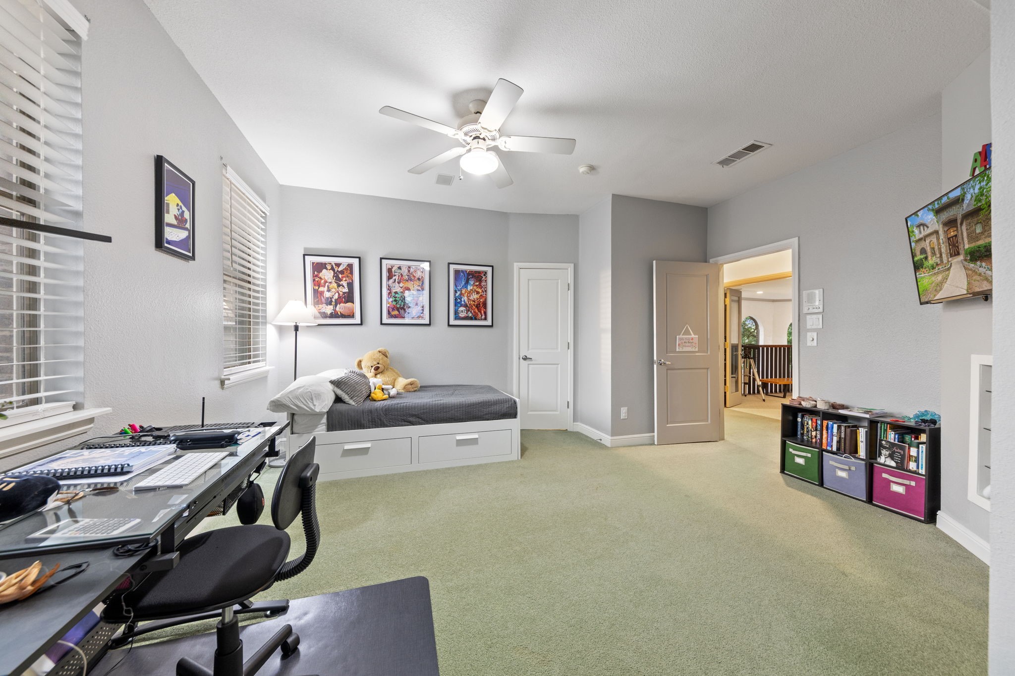 9121 Thornridge Drive