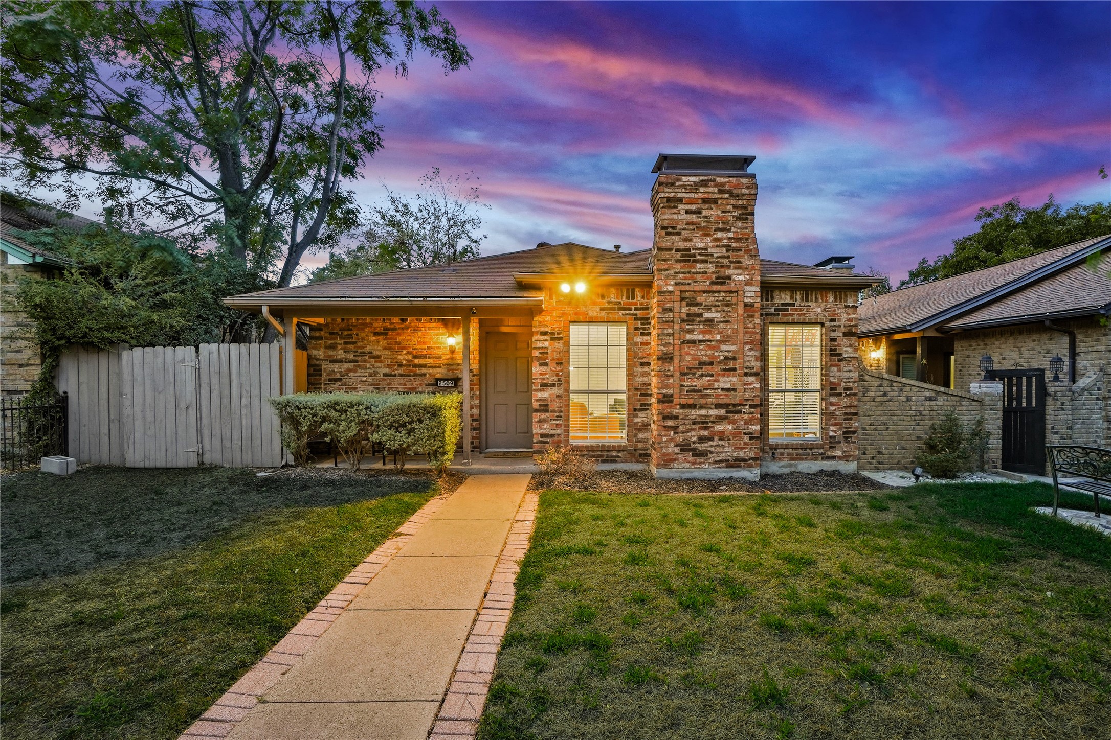 2509 W Oakdale Road
