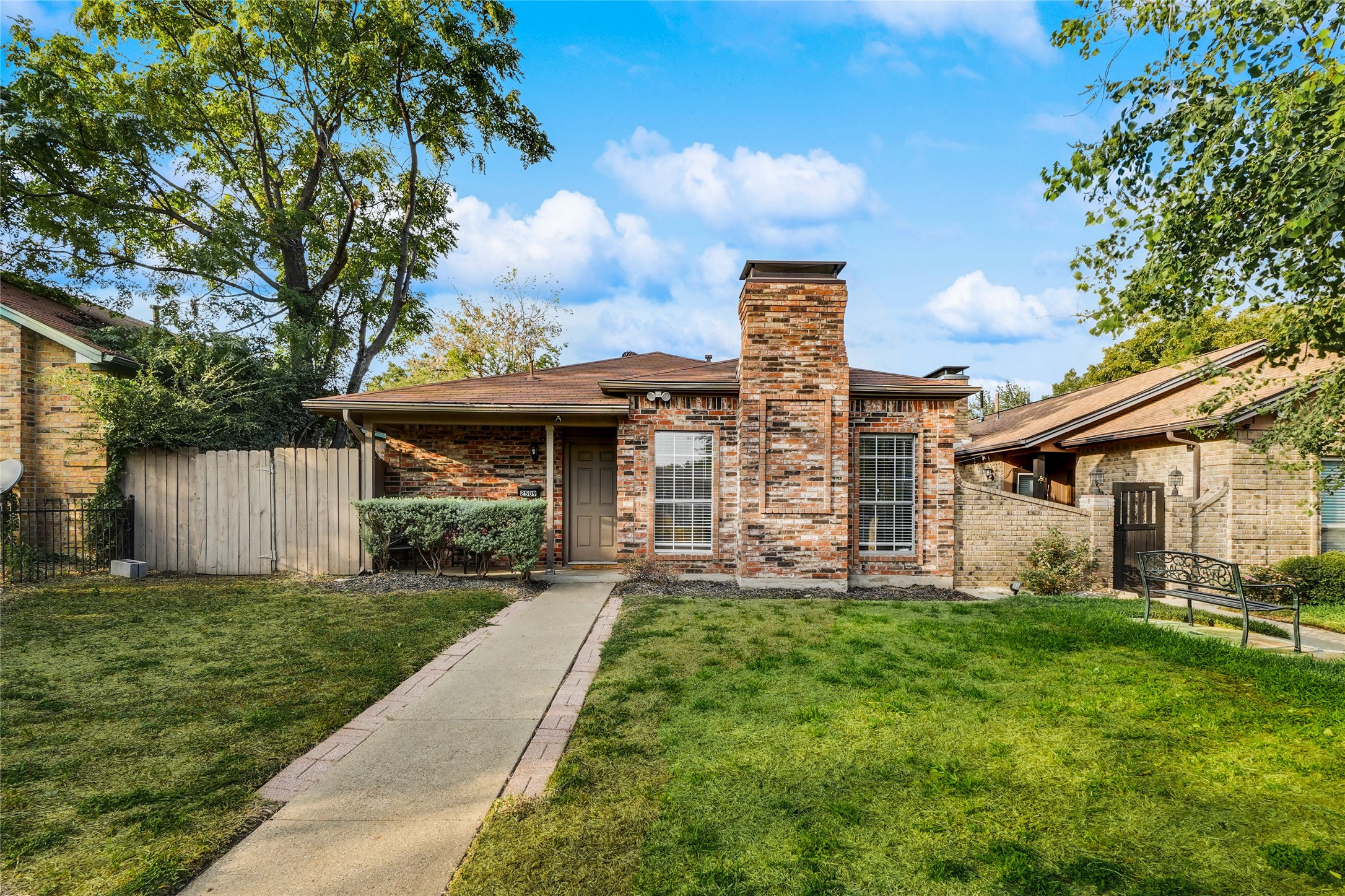 2509 W Oakdale Road