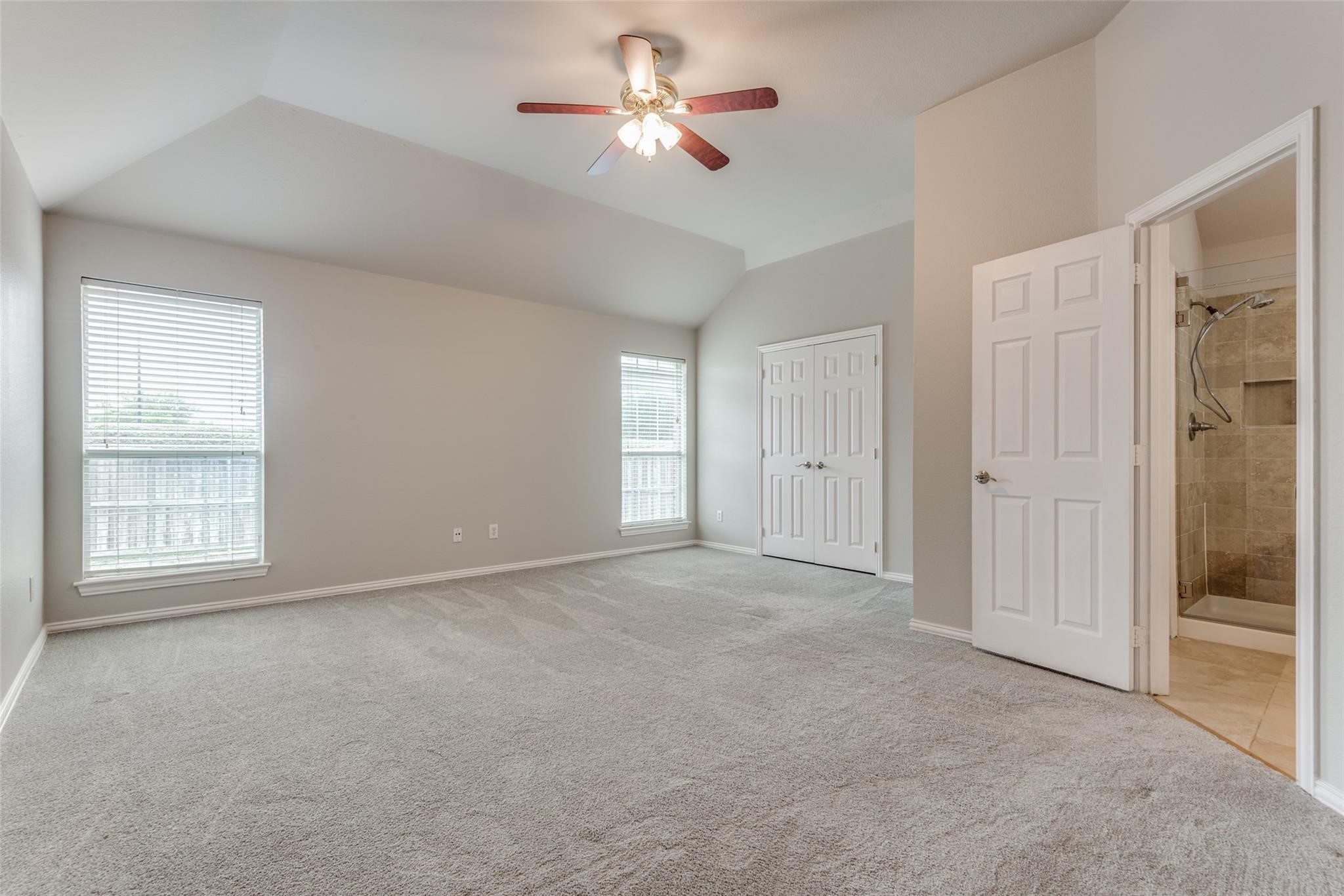 1471 Tree Top Drive
