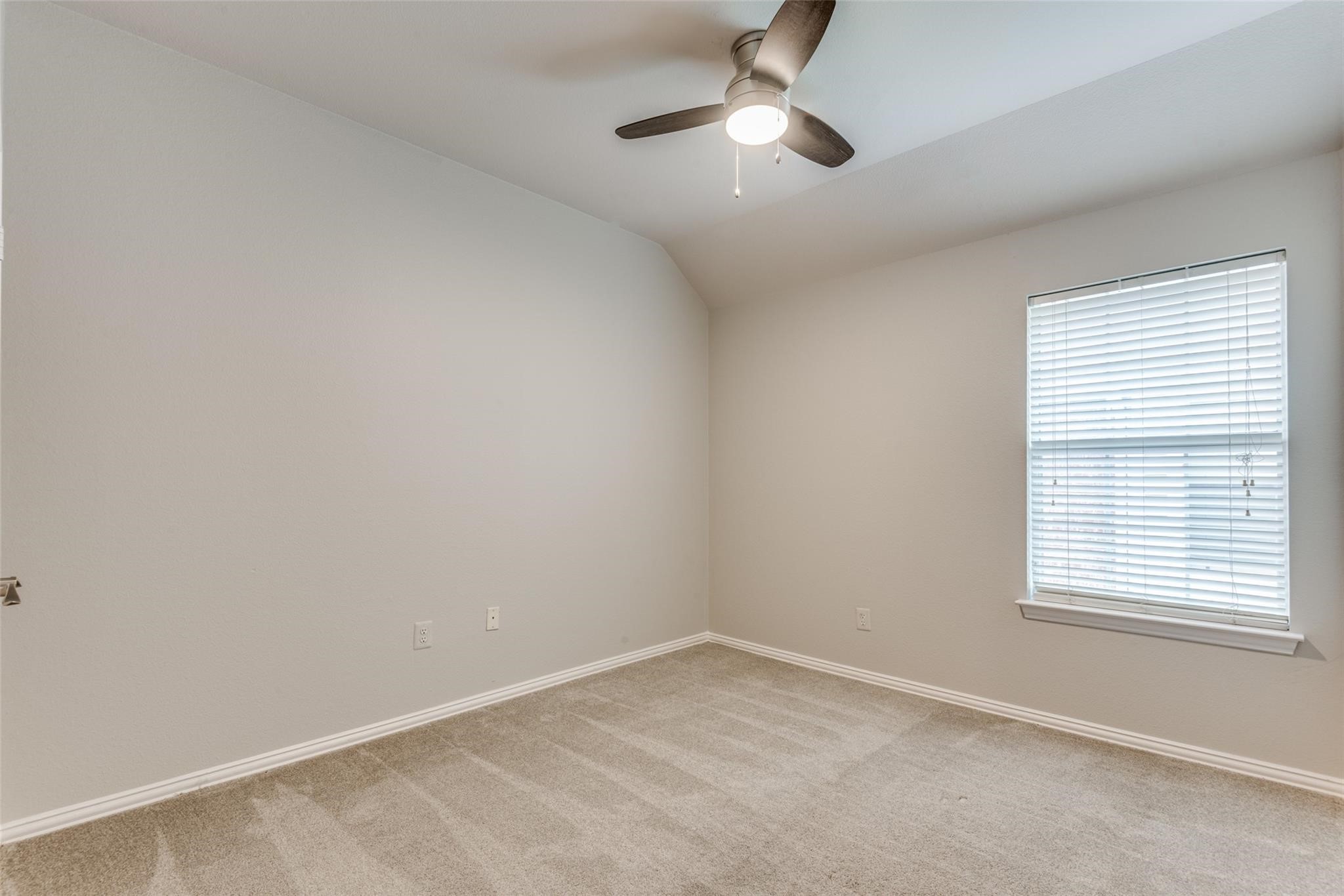 1471 Tree Top Drive