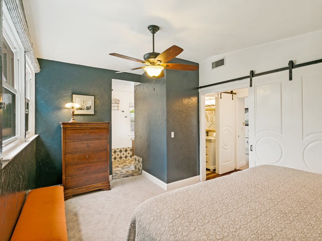 1409 Forestglen Drive