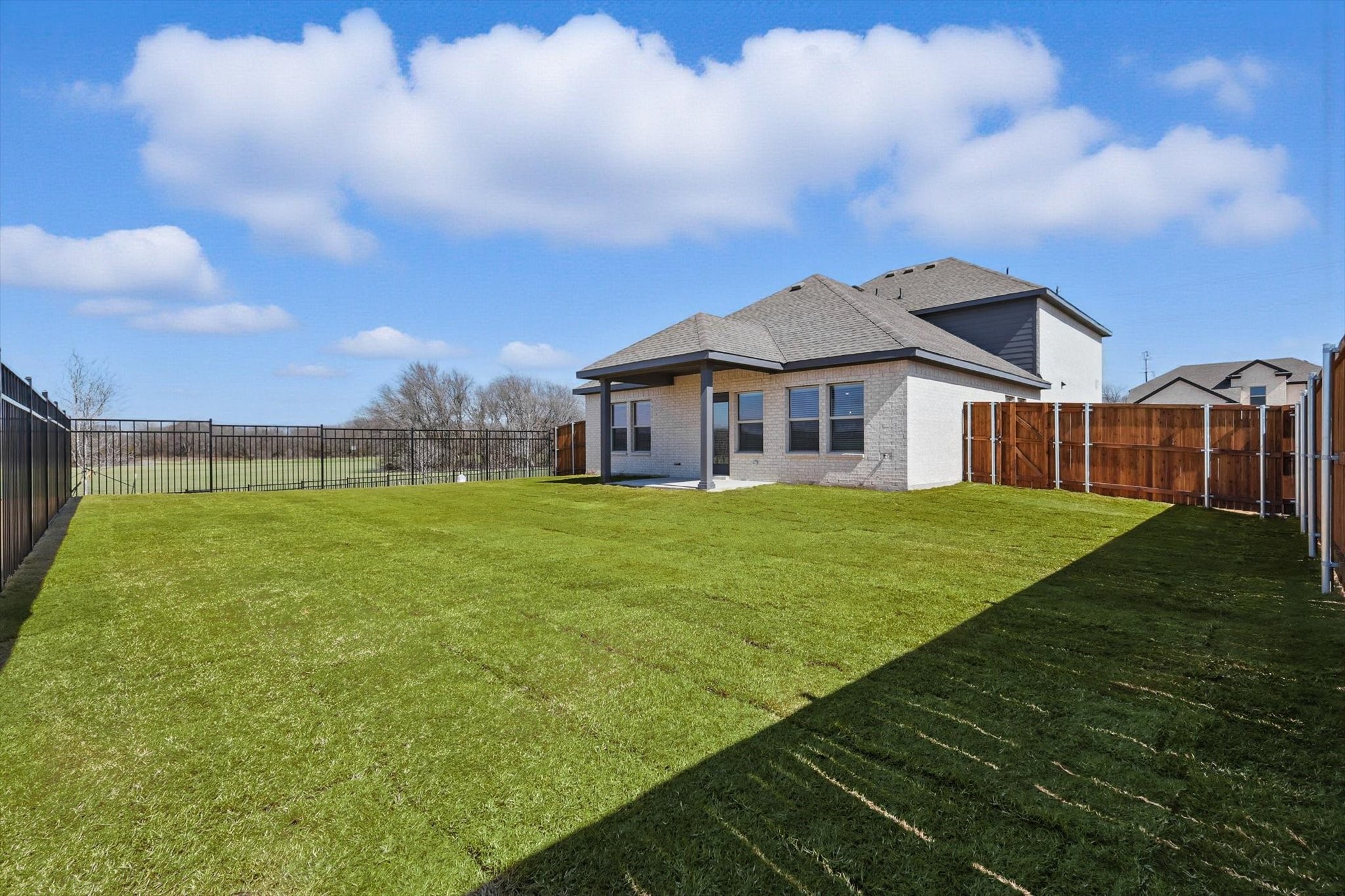 2238 Maple Ridge Drive