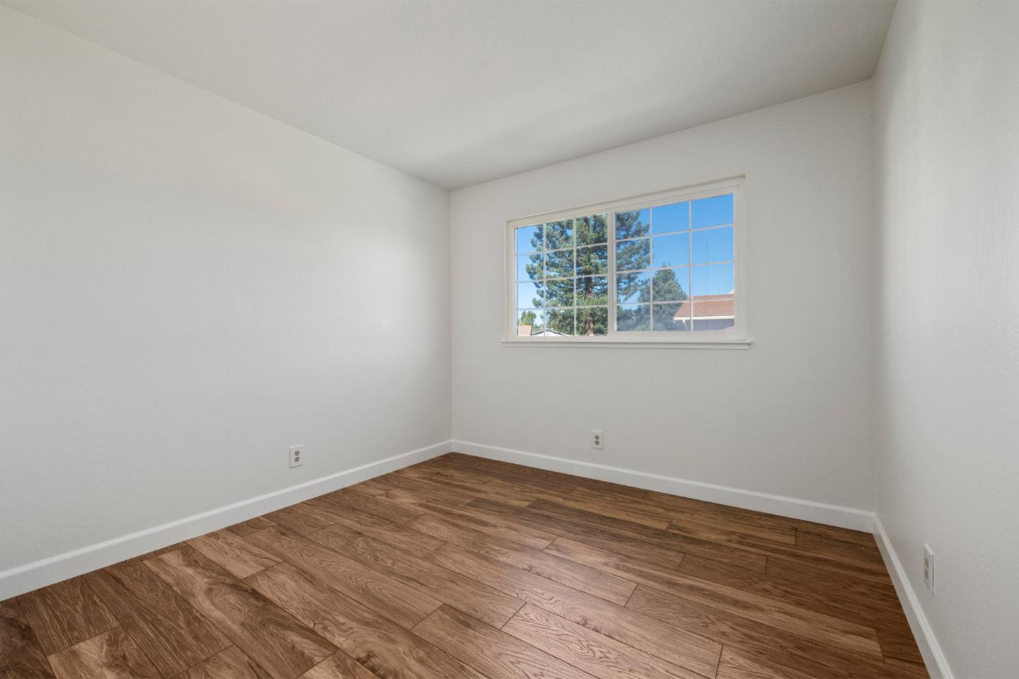 1415 Barlow CT