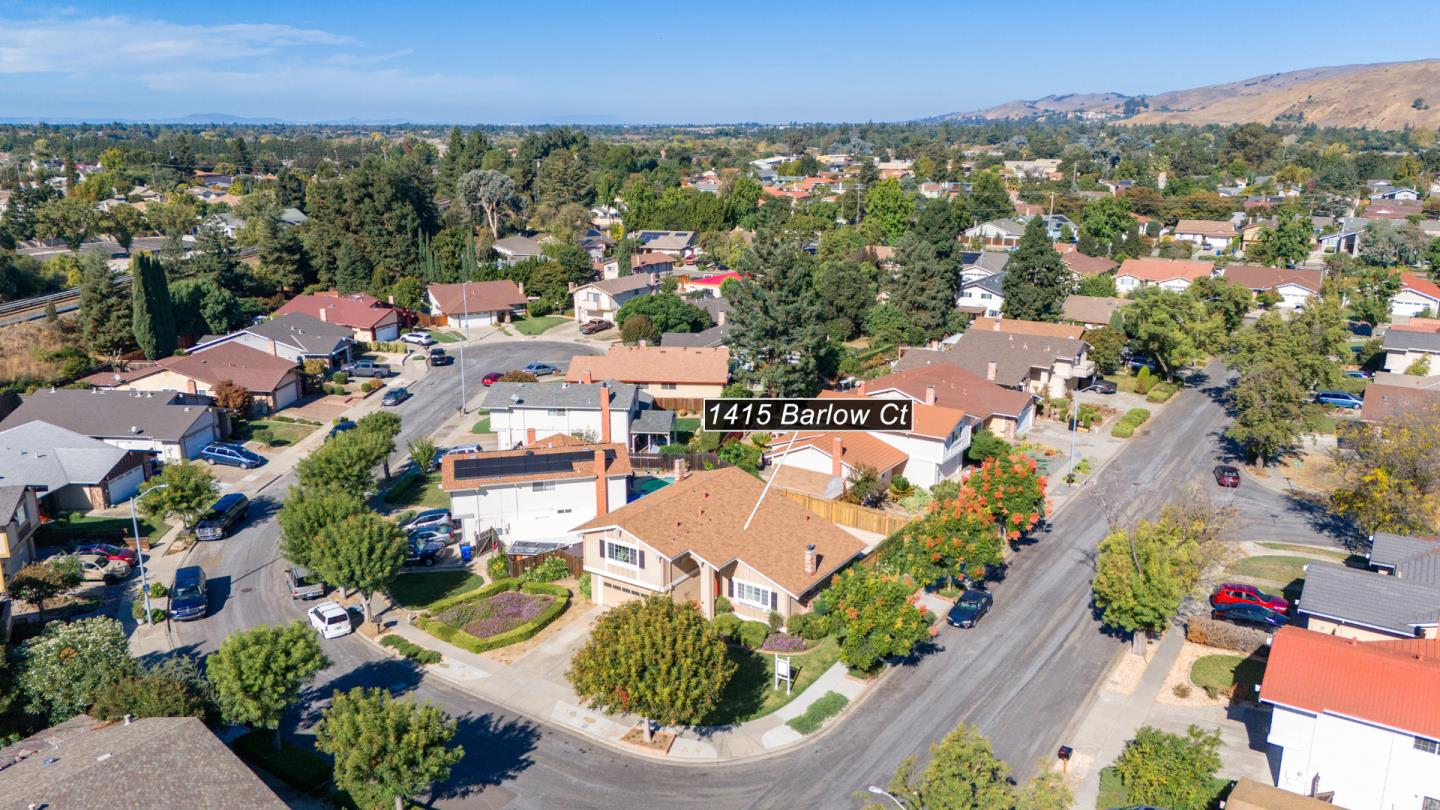1415 Barlow CT