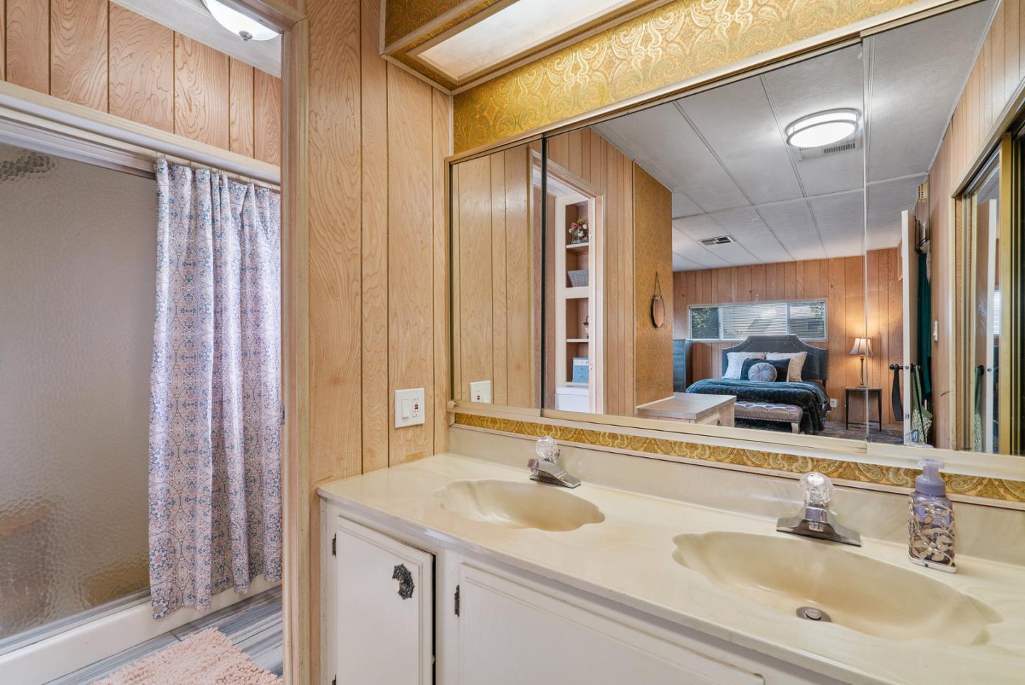 711 Old Canyon RD 26