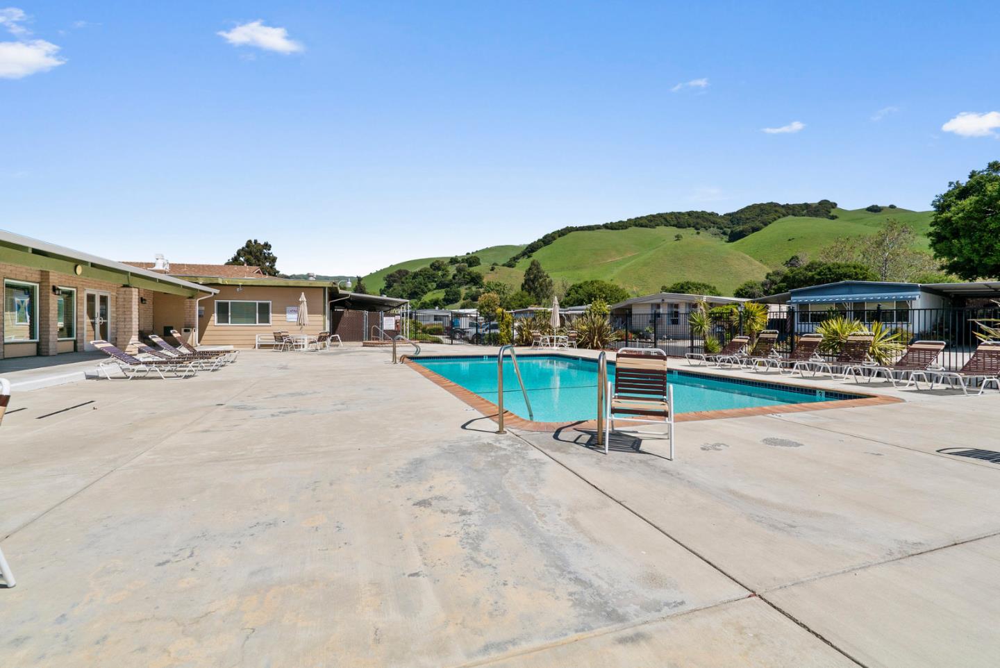 711 Old Canyon RD 26