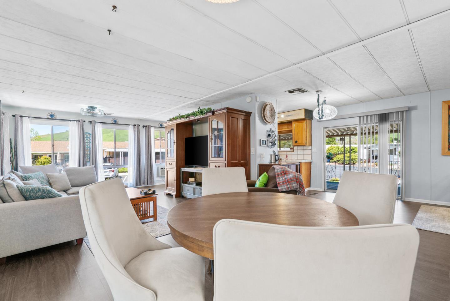 711 Old Canyon RD 26