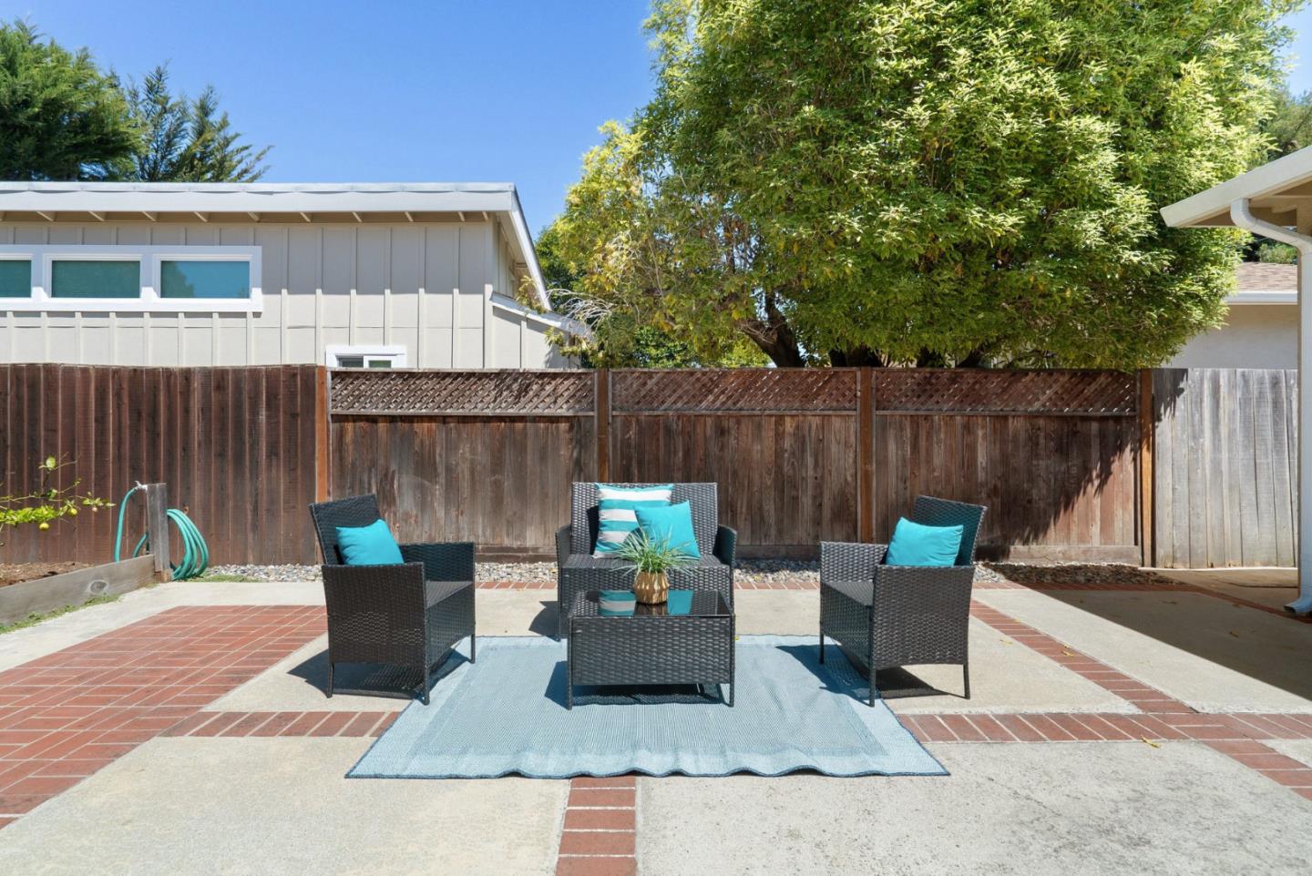 1855 Rodriguez ST