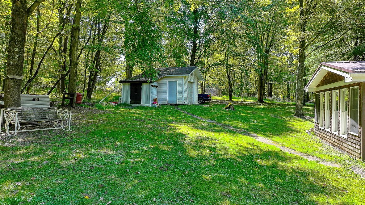 106 Deer Rd