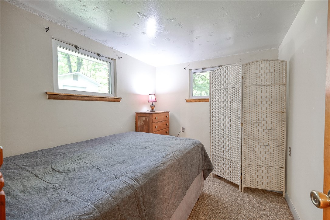 106 Deer Rd