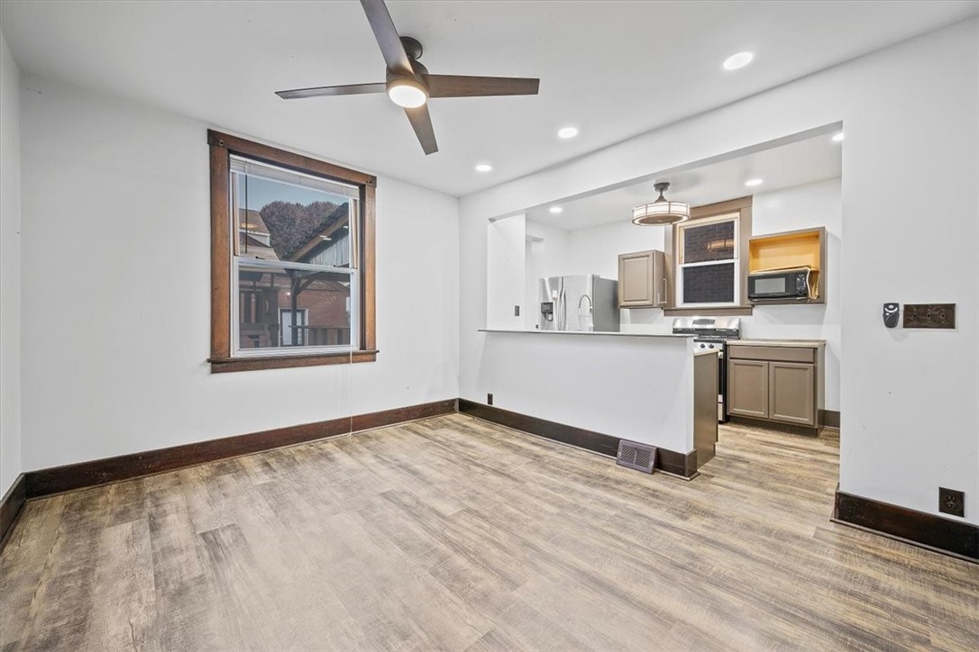 116 Cologne St