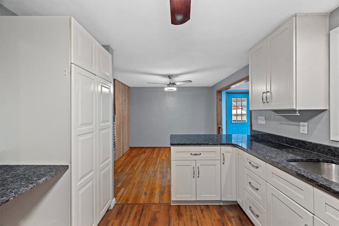 110 Old Barn Dr