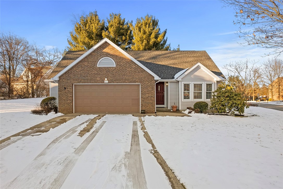 857 Fairways Dr