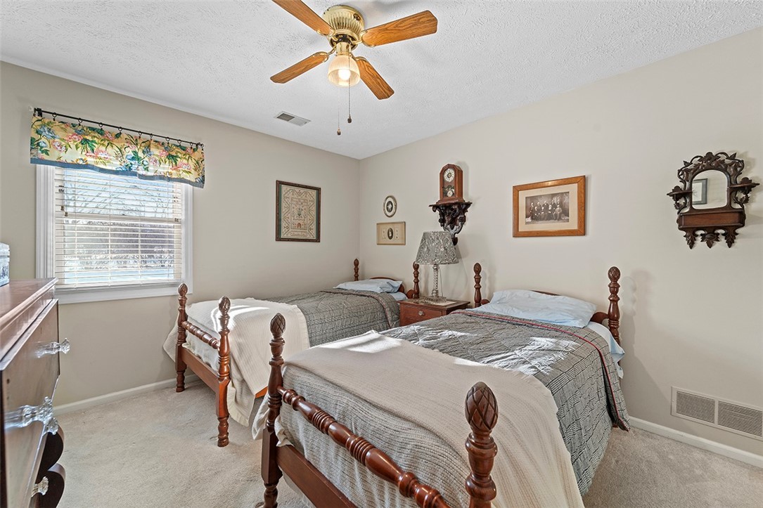 857 Fairways Dr
